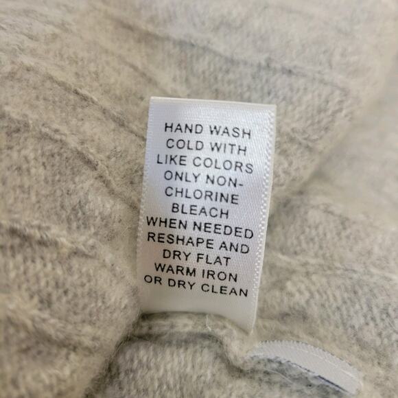 Banana Republic Gray Womens Sweater Size XL V Neck Cable Knit - Picture 11 of 11